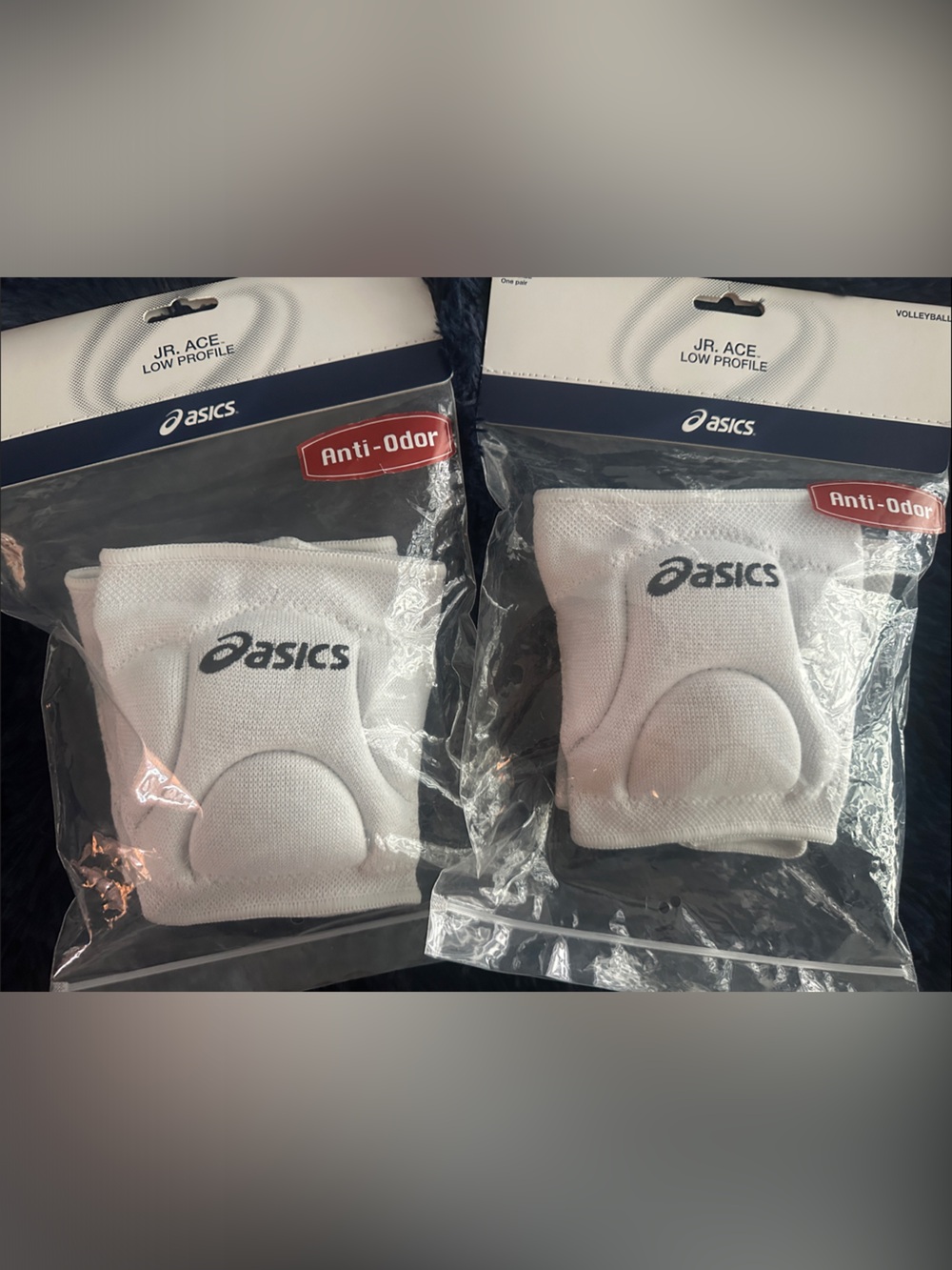 ASICS White JR. Ace Low Profile Youth Volleyball Knee Pads - Pair